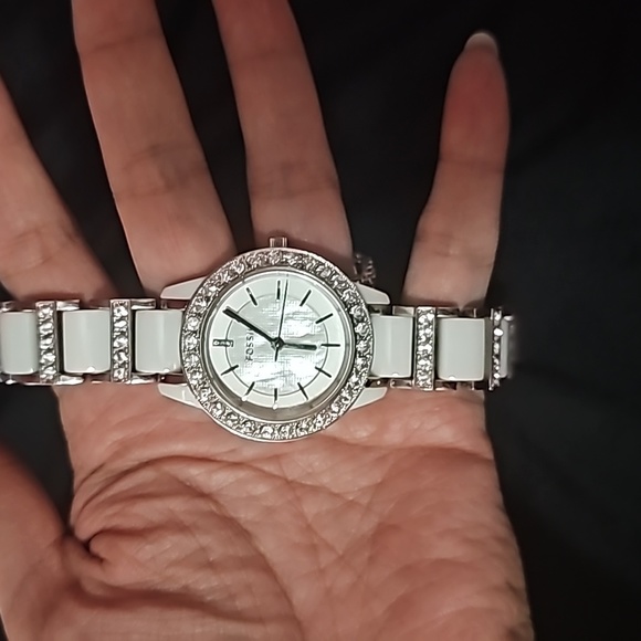 FOSSILWhite Ceramic White Mother of Pearl Dial Ladies WatchItem No. CE1017 - Picture 6 of 6